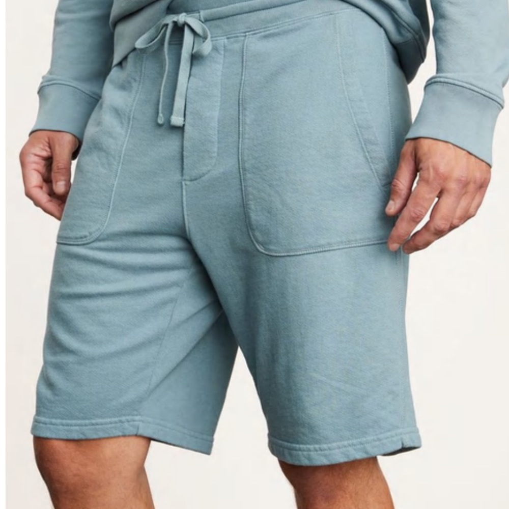 - NWT Vince. French Terry Garment Dye Short XL in Washed Highwater Blue